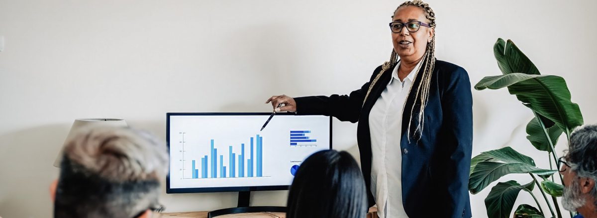 utilising data analytics in human resources to predict turnover